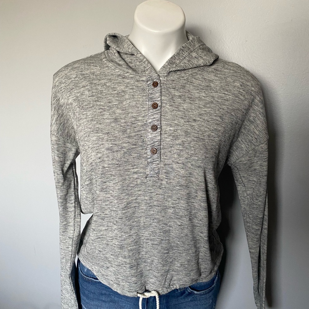 Carly Jean Los Angeles Heather Gray Waffle-Knit Henley Hoodie